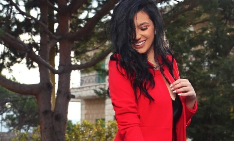 الإعلامية رنيم مزبودي الأشياء العظيمة لا تحصل بيوم واحد