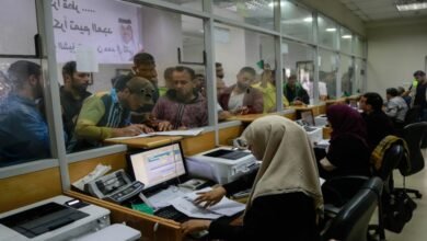 استعدادات لصرف المساعدات القطرية الشهرية لـ100 ألف أسرة