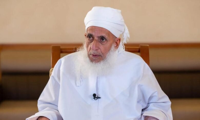 مفتي عُمان يشيد بنبذ العرب لـالصهاينة المحتلين مونديالياً