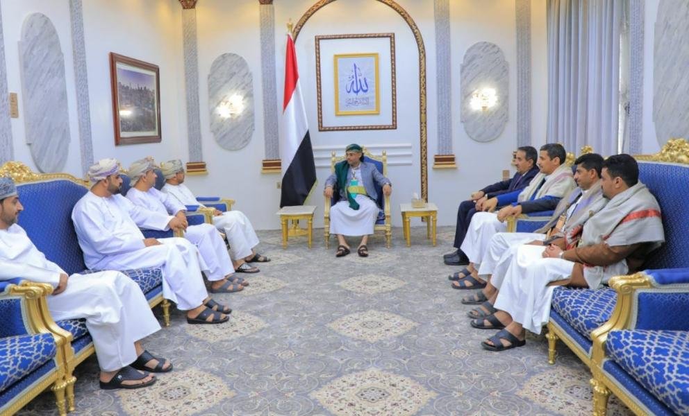 وفد عُماني في صنعاء لاستكمال المباحثات مع الحوثيين