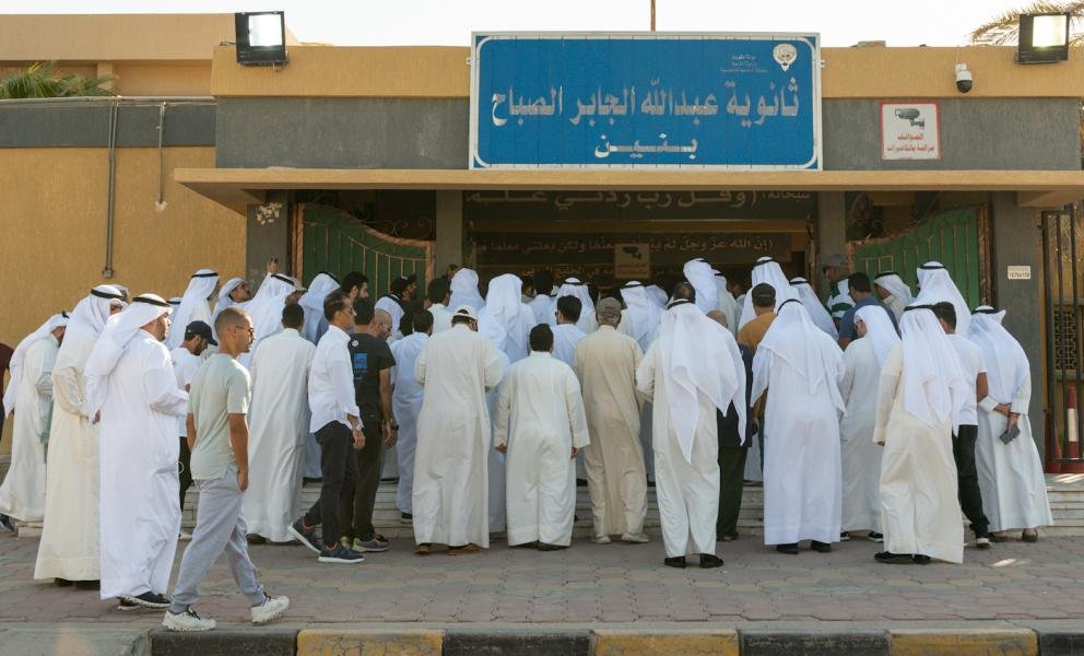 الداخلية الكويتية تكشف شبكة لشراء أصوات ناخبي مجلس الأمة - صورة مميزة صورة مميزة: الداخلية الكويتية تكشف شبكة لشراء أصوات ناخبي مجلس الأمة