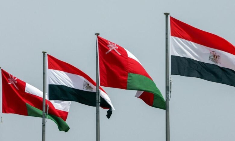 مصر وعمان تدرسان إنشاء صندوق استثماري وبنك مشترك