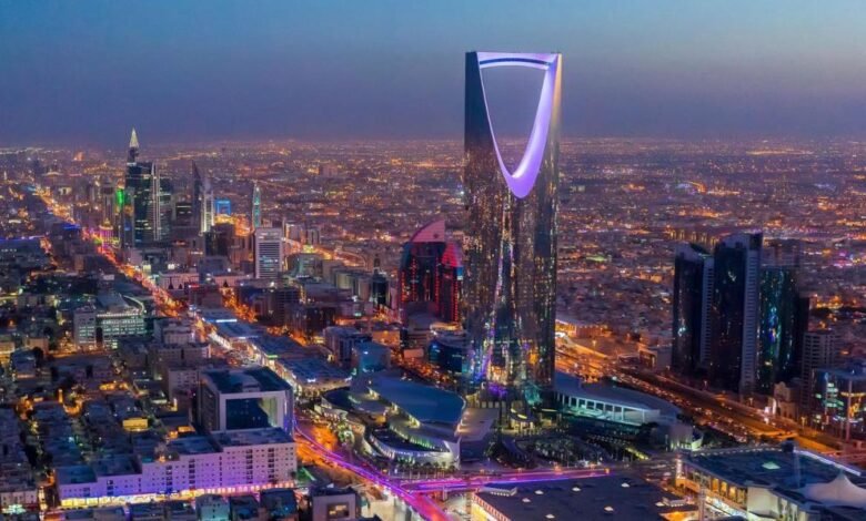 تسهيلات سعودية لحاملي تأشيرات بريطانيا وأمريكا وشنغن