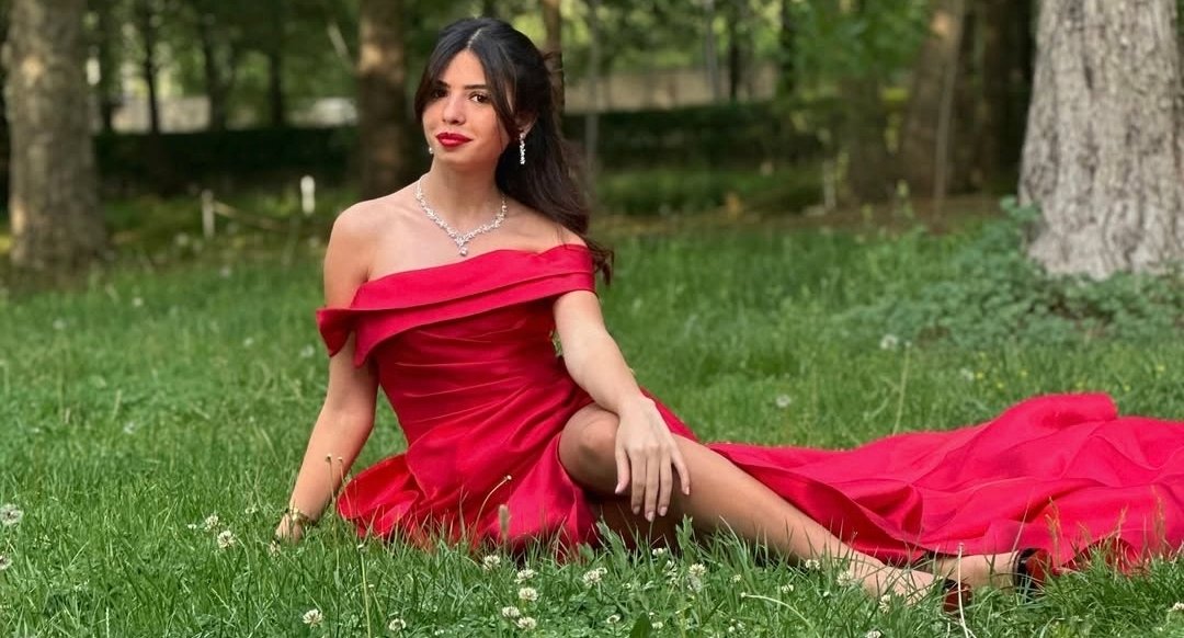 صورة مميزة: منال نحله تبرز بأسلوب أنيق وحضور لافت على منصات التواصل الاجتماعي