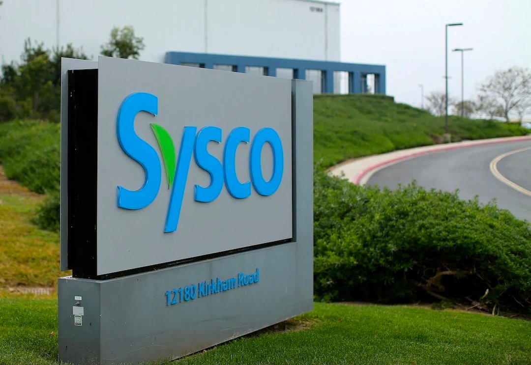 صندوق D.E. Shaw يستثمر أكثر من مليار دولار في Sysco.. والذكاء الاصطناعي في قلب خطة التغيير