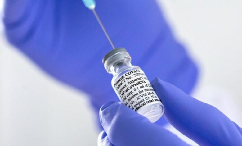 FDA: الموافقة على اللقاحات لا تعني توصية تلقائية لكل الأشخاص