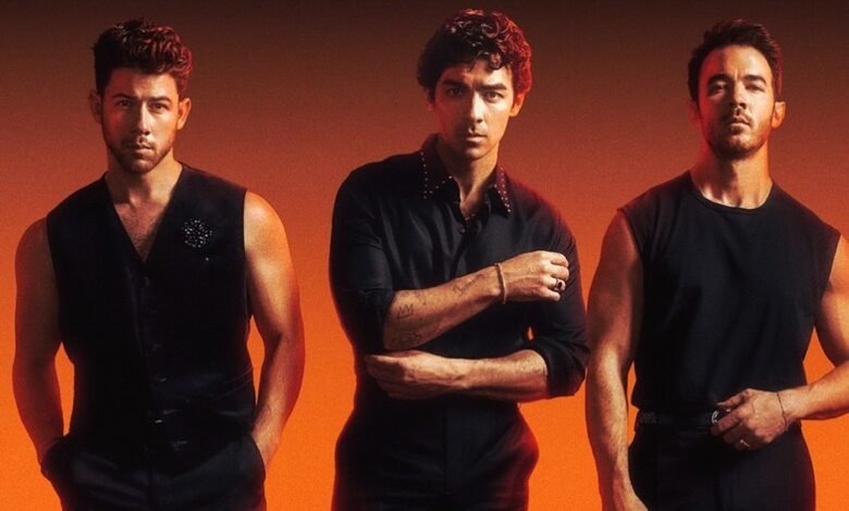 Jonas Brothers يعلنون جولة ضخمة في 45 مدينة بعد نفاد تذاكر حفلات نيويورك