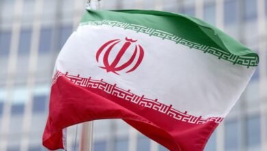 بدر البوسعيدي يعرب عن أمل بفتح ممر مؤقت للسفن عبر مضيق هرمز
