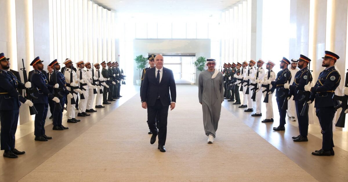 صورة مميزة: من المنتدى إلى المشاريع: اتفاقات إماراتية-لبنانية تفتح مساراً جديداً للاستثمار في الزراعة واللوجستيات والطاقة