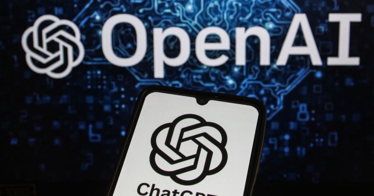 آبل تتهم موظفاً سابقاً لدى OpenAI باستخدام مخطط كهربائي سري لتدريب وكيل ذكاء اصطناعي