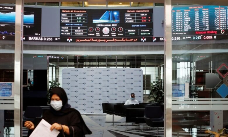 دبي وأبوظبي وقطر تتراجع أيضاً مع قلق حول شحنات الغاز ومضيق هرمز