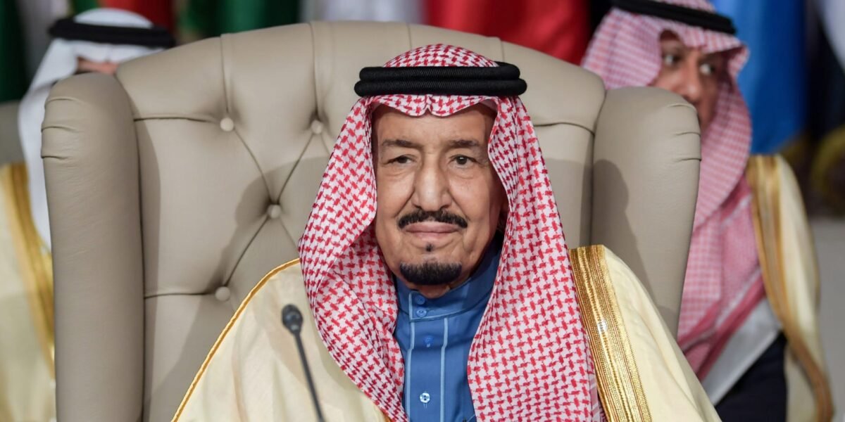 الملك سلمان يوافق على إقامة مؤتمر إسلامي في مكة بمشاركة 150 عالماً ومفتياً