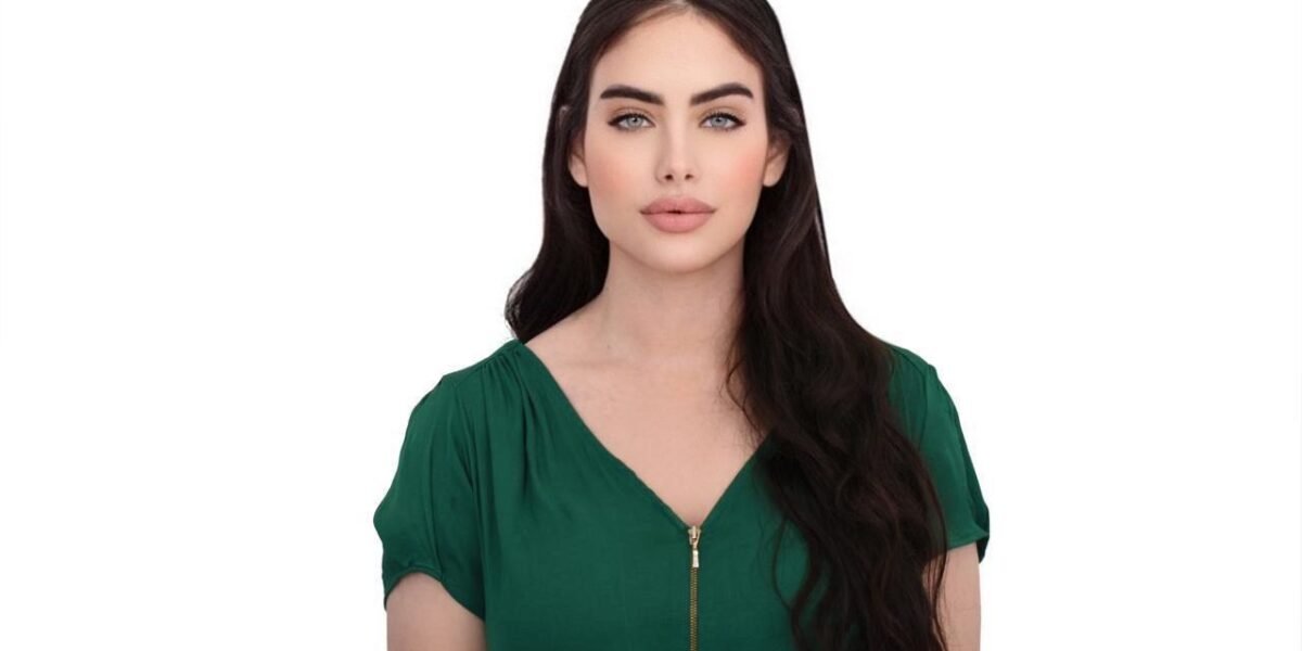 دالين سكافي أعشق الموضه وهذا هو جديدها !