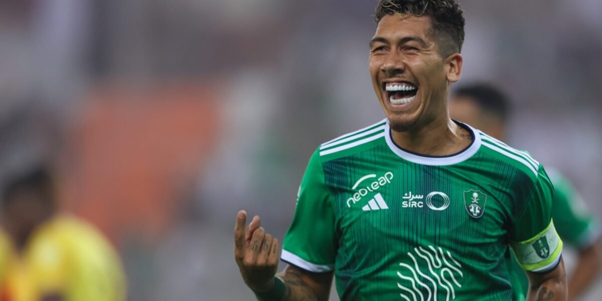 فيرمينو يدخل التاريخ في افتتاح مباريات الدوري السعودي