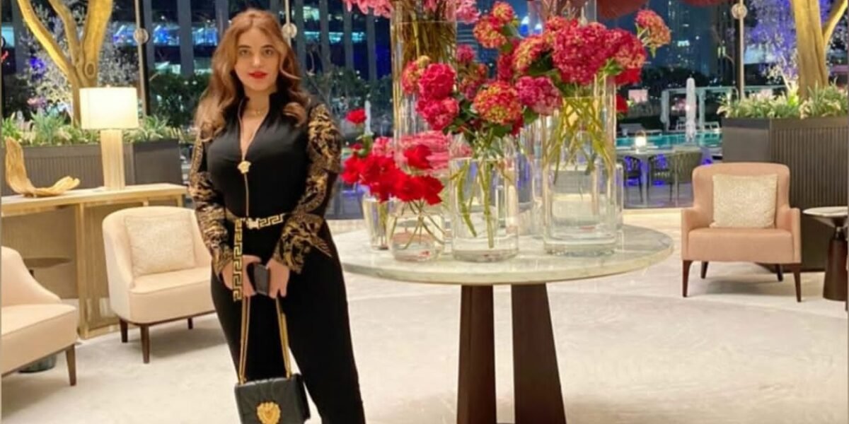 ما هي مهنة الستايلست/Stylist؟ سؤال تجيب عنه مرام