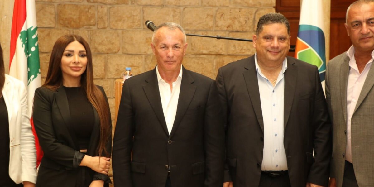 مكاري في اطلاق موقع lebanon press فخورون بانضمام موقع جديد الى أسرتنا