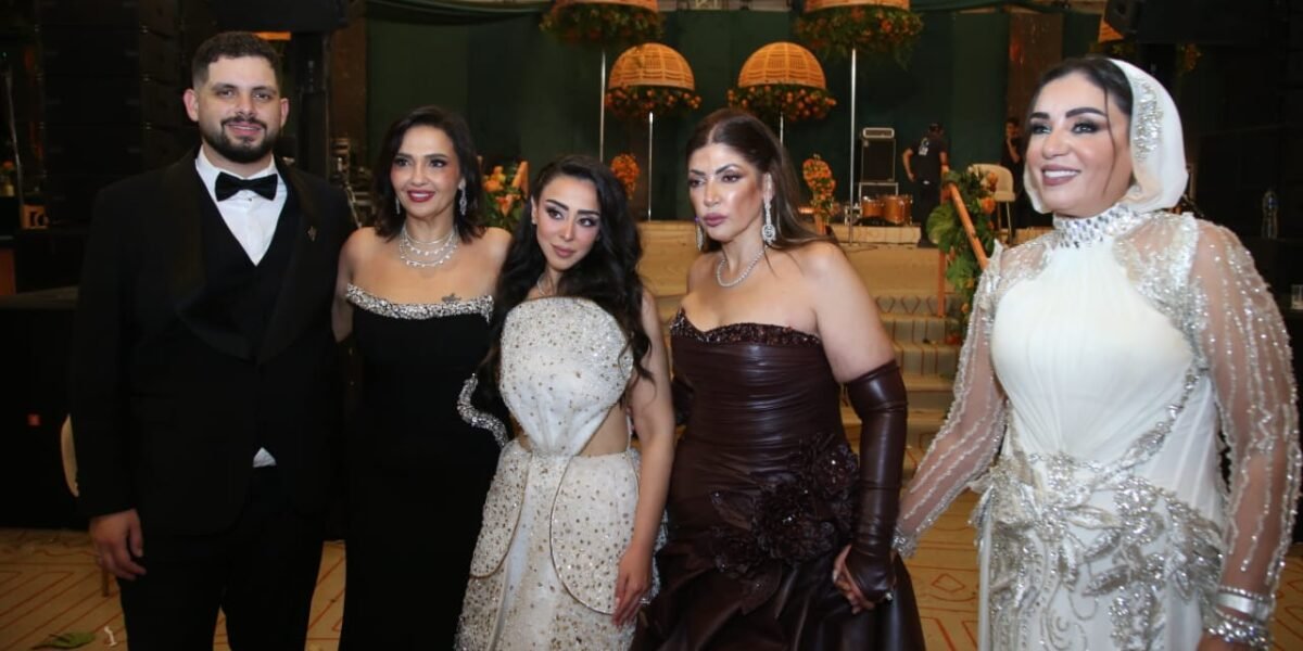 صورة مميزة: أغنية ة بأسماء داليا والعروسين تزين زفاف عبد الإله كارزون وحبيبة الخولي