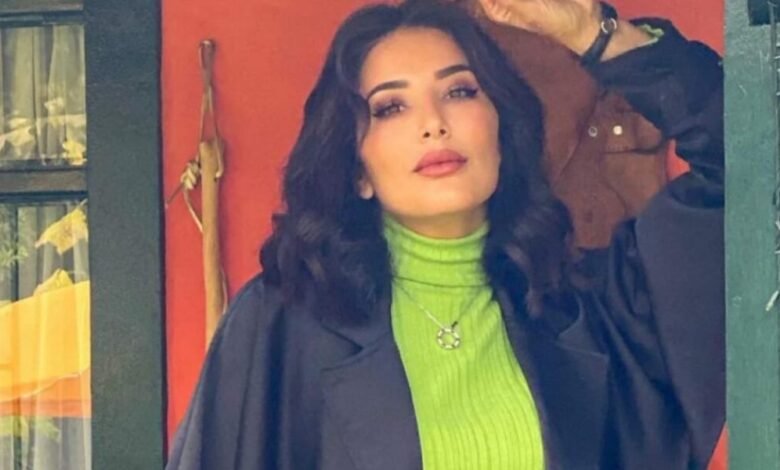 إيناس حراق مسيرة حافلة بالنجاحات و الإنجازات