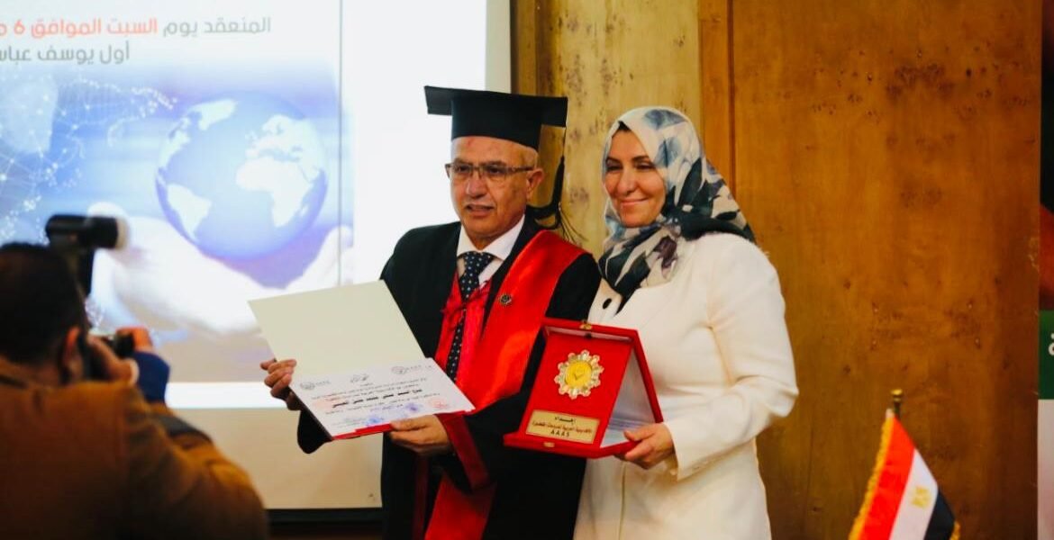 الدكتور فتحي خليل محمد العيسه يحصل على الدكتوراه في المتغيرات الاقتصادي في مصر - صورة مميزة صورة مميزة: الدكتور فتحي خليل محمد العيسه يحصل على الدكتوراه في المتغيرات الاقتصادي في مصر