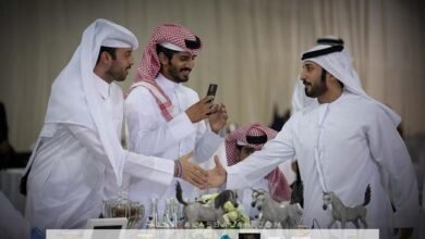 الفارس الشاعر راعي وعد يشعل الحماس في بطولات الخيول للجمال.وأحاديث ولقاءات حول واقع الخيول .