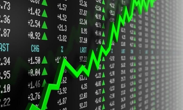 انتعاش الأسهم العالمية مع تراجع النفط بدعم توقعات انفراجة الحرب وفتح هرمز