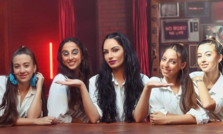 زعلانة أول كليب للفنانة الصاعدة أريج