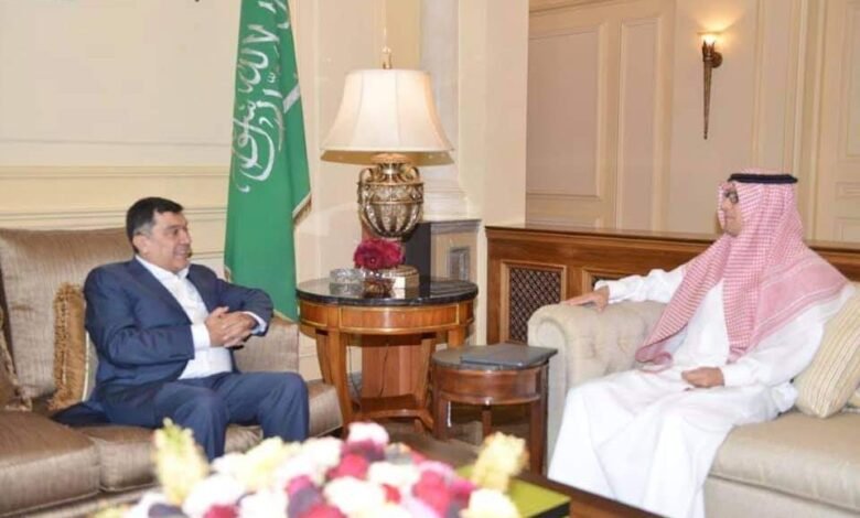 سفير خادم الحرمين الشريفين في لبنان يستقبل رئيس مجلس إدارة طيران
