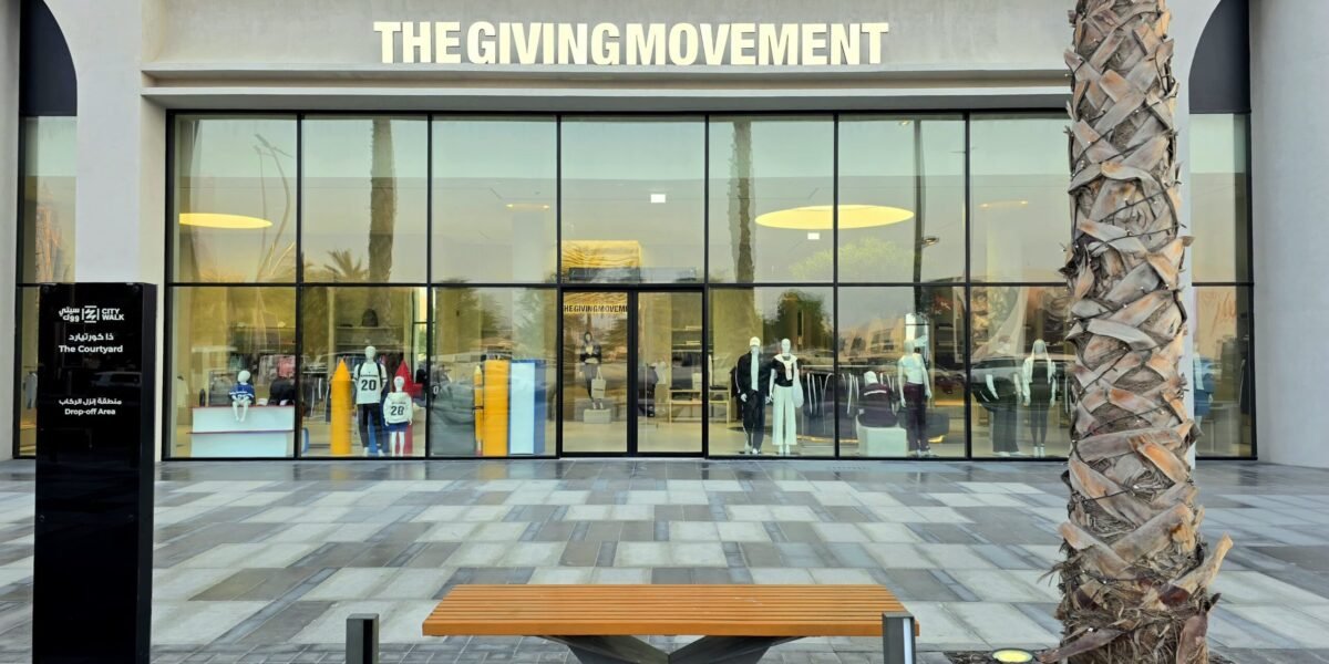 علامة The Giving Movement تستقبل عشاق الموضة المستدامة في فرعها الجديد بدبي