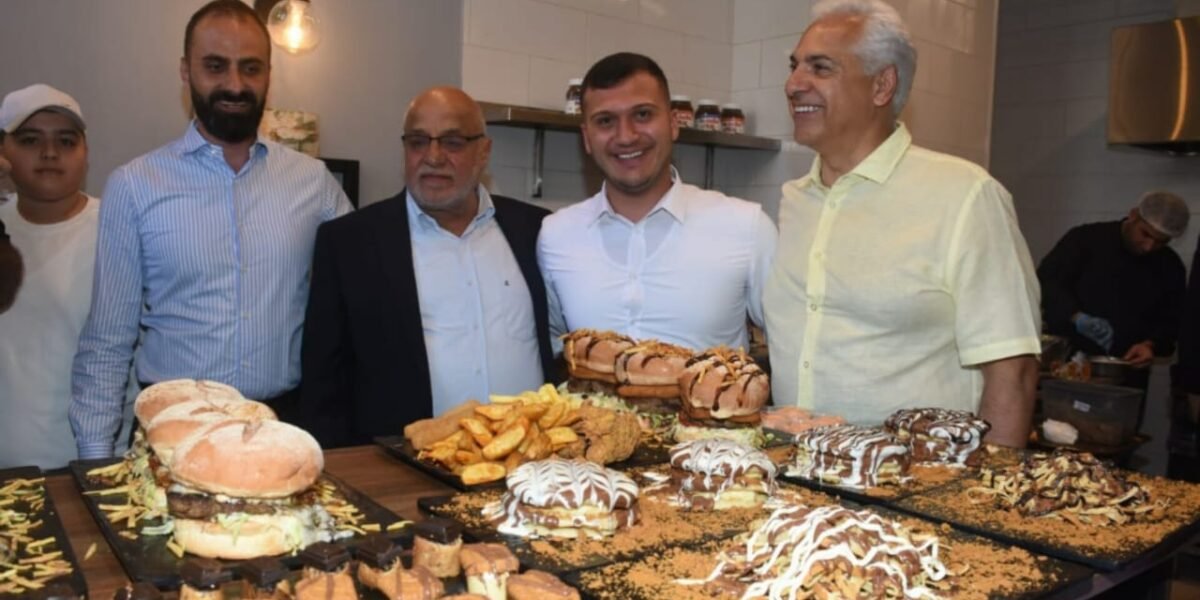 صورة مميزة: مطعم Crunchy Munchy يفتتح أبوابه في النبطية