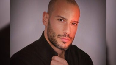 من هو المزين ادغار عكر؟